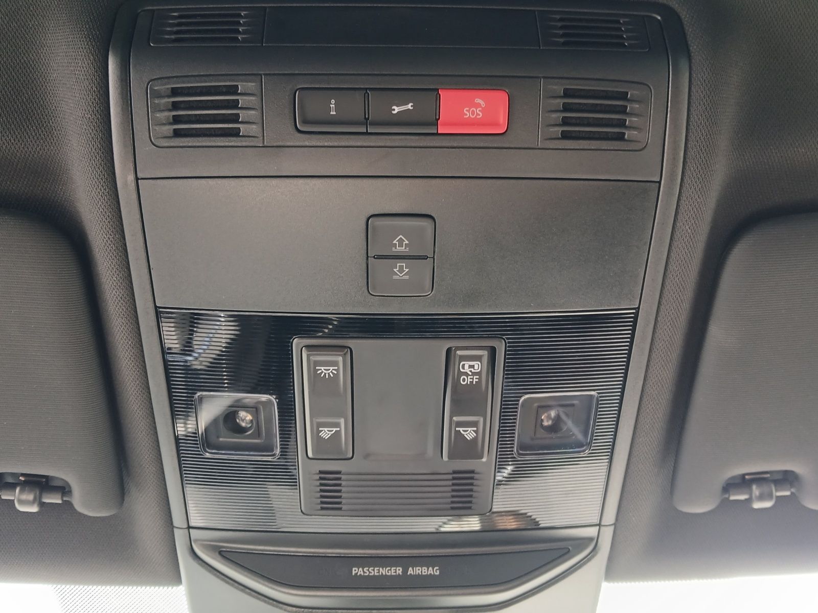Fahrzeugabbildung SKODA Kamiq TSI Monte-Carlo LED Pano APP GRA PDC SH 18