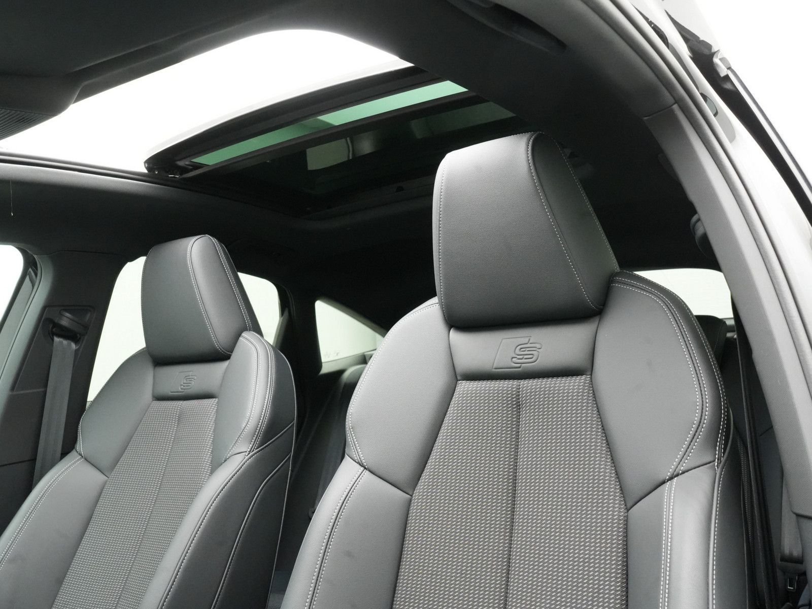 Audi Q4 - Bild 4
