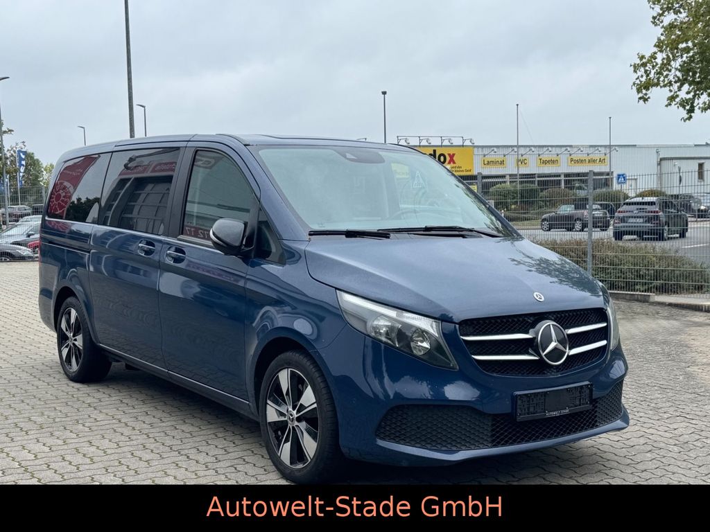 Image of Mercedes-Benz V 220