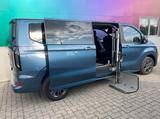 Ford L2 Titanium Rollstuhl fahrer + Lift - Behindertengerechte Ford Tourneo Custom