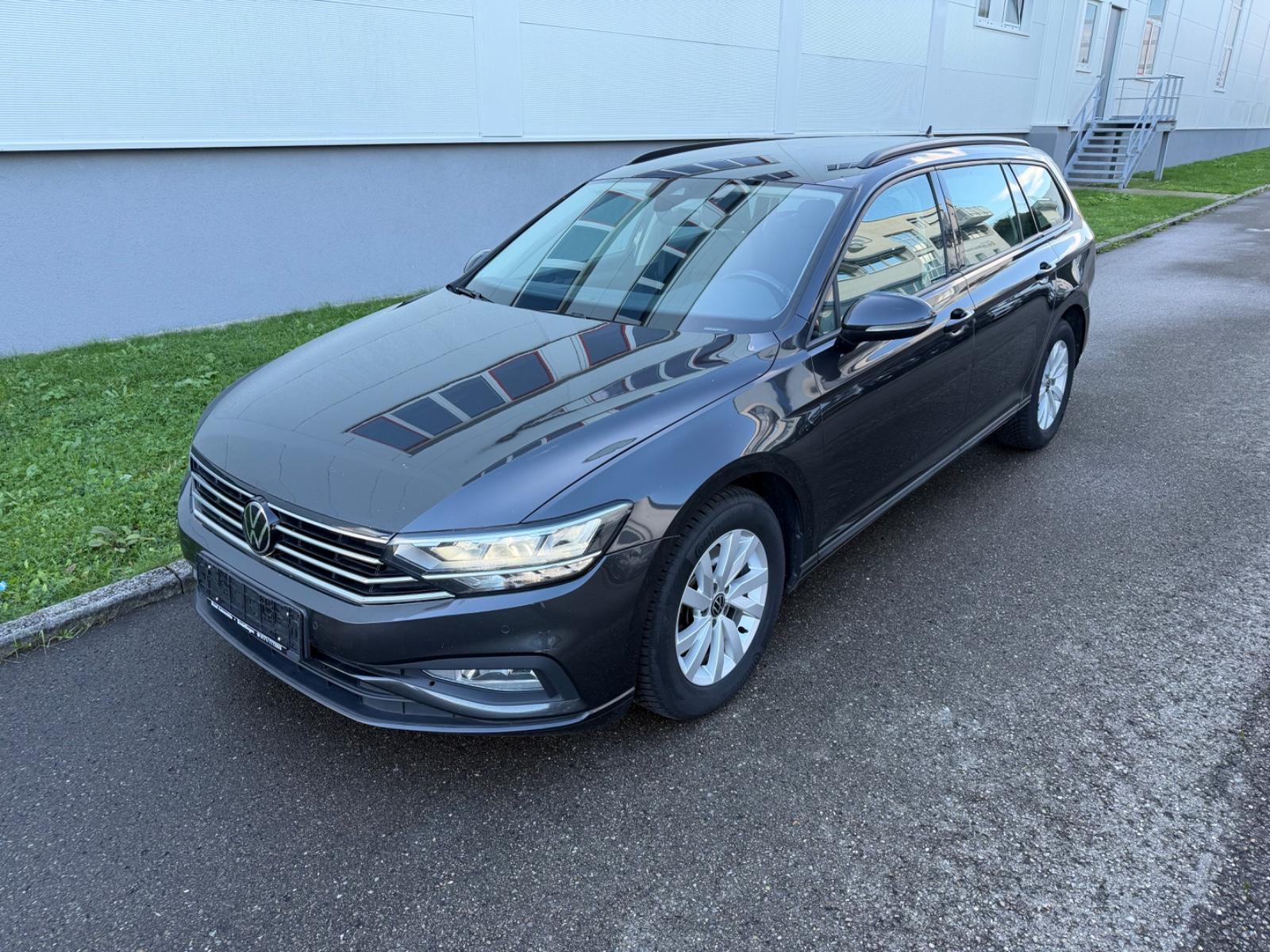 Volkswagen Passat Variant*DSG*NAVI*LED*SHZ*ACC*AHK*ALU*KLIM