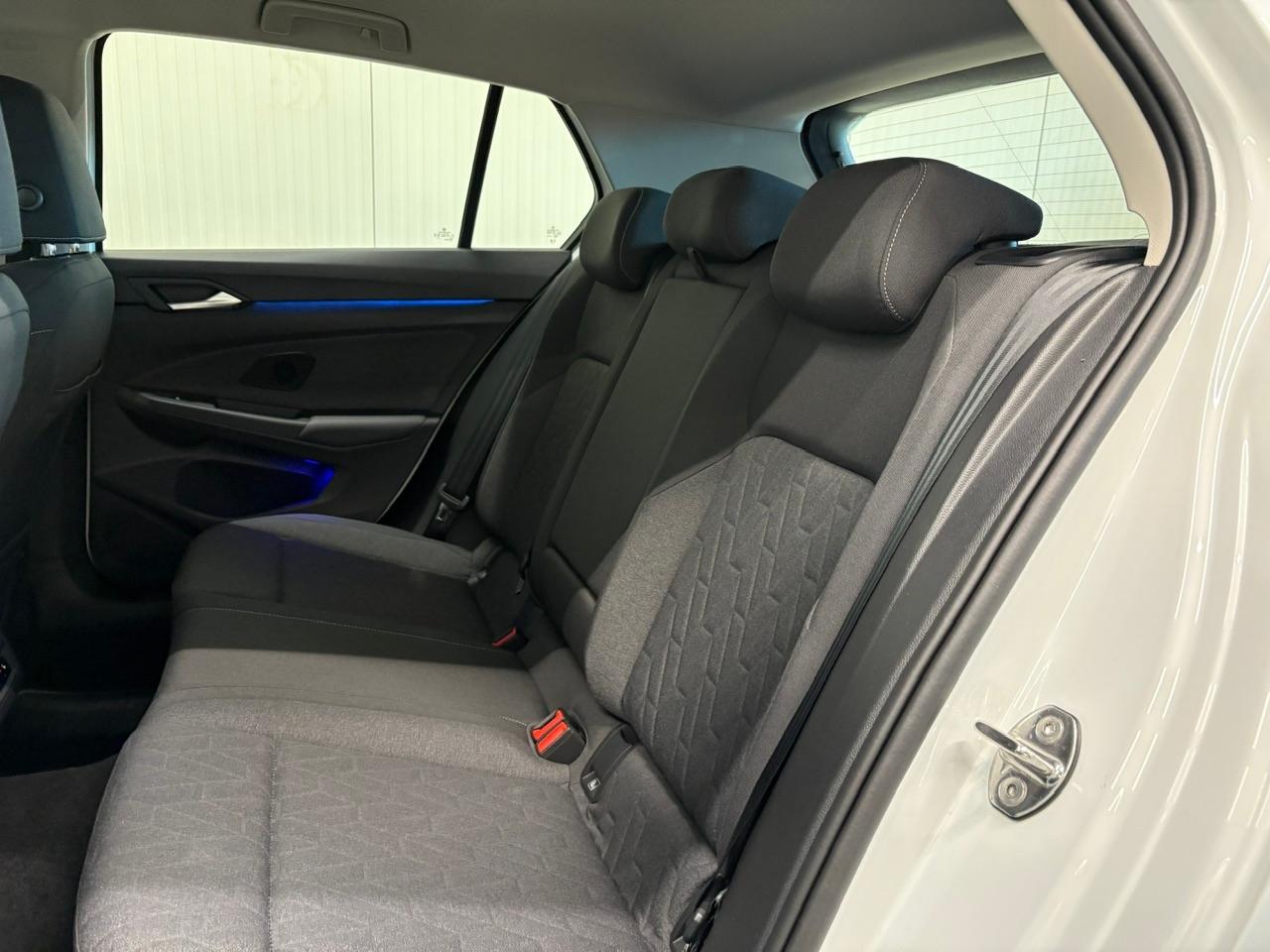 Volkswagen Golf VIII Goal 1.5 TSI STANDHZG HARMAN-KARDON, миниатюра 20