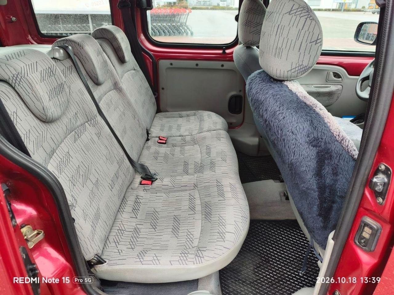 Renault Kangoo 2006 — photo 11