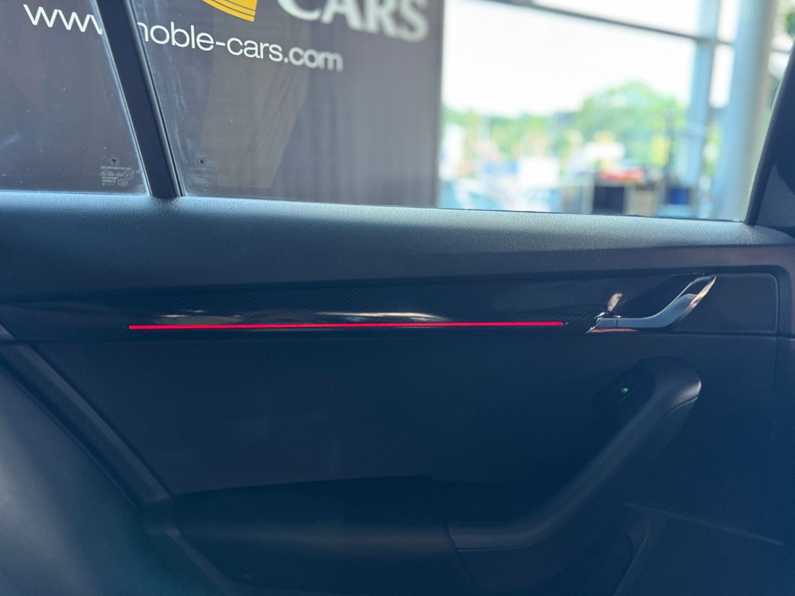 Fahrzeugabbildung SKODA Octavia Combi RS 245 LED NAVI ALU