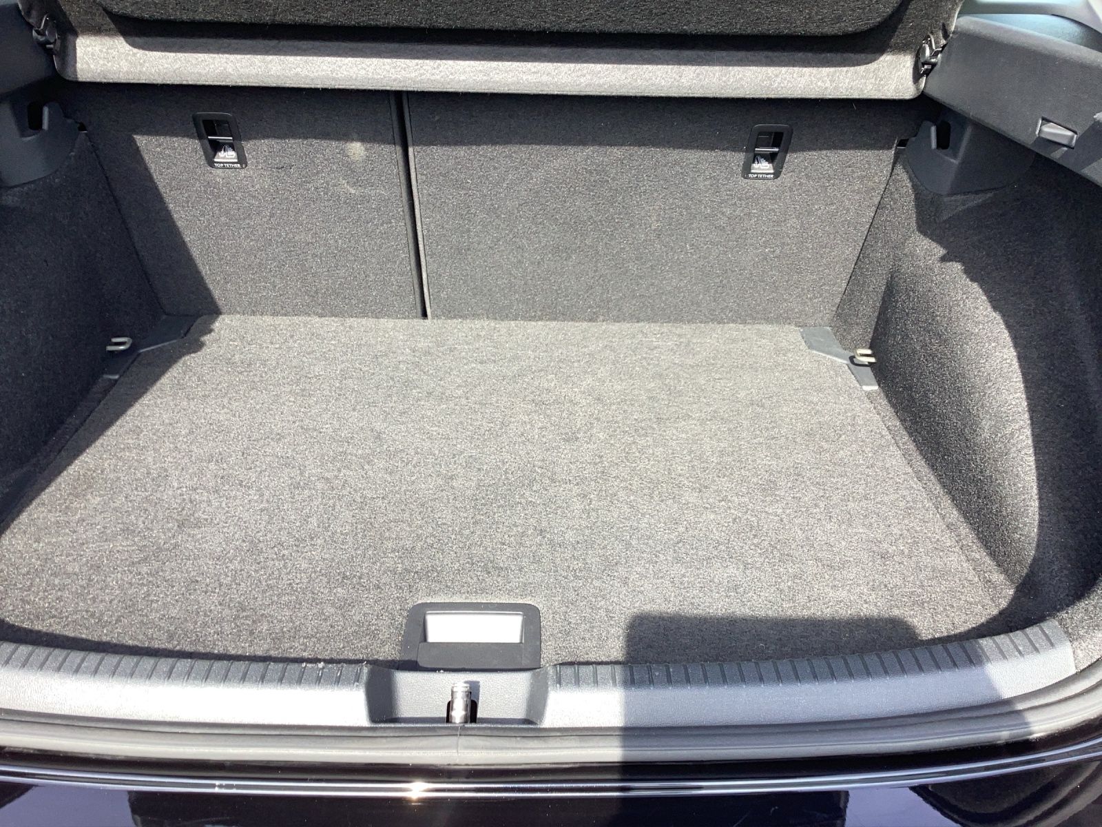 Fahrzeugabbildung Volkswagen Taigo TSI Style DSG Matrix AHK Navi AID ACC RFK