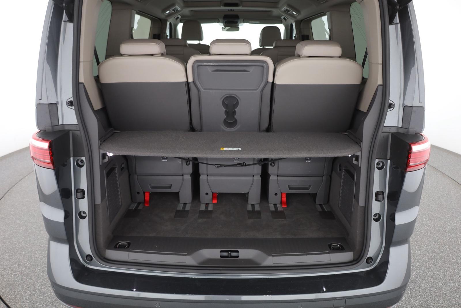 Volkswagen T7 Multivan 2.0 TSI DSG LED 360° Panorama AHK