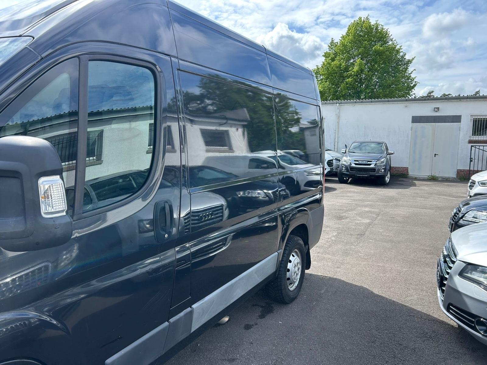 Peugeot Boxer Kasten 330 L1H2 Komfort HDi 110