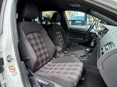 VW Golf VII 2.0 TSI GTI Performance*LED*Standh.*SHZ