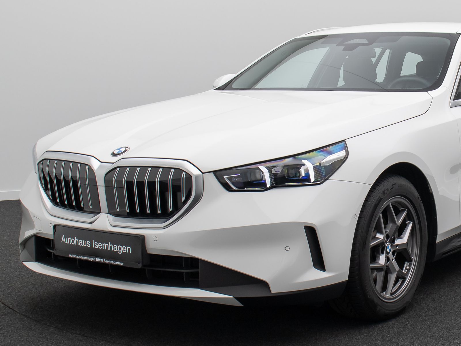 Fahrzeugabbildung BMW 520d Kamera DAB Leder LED Alarm Sport 18Zoll