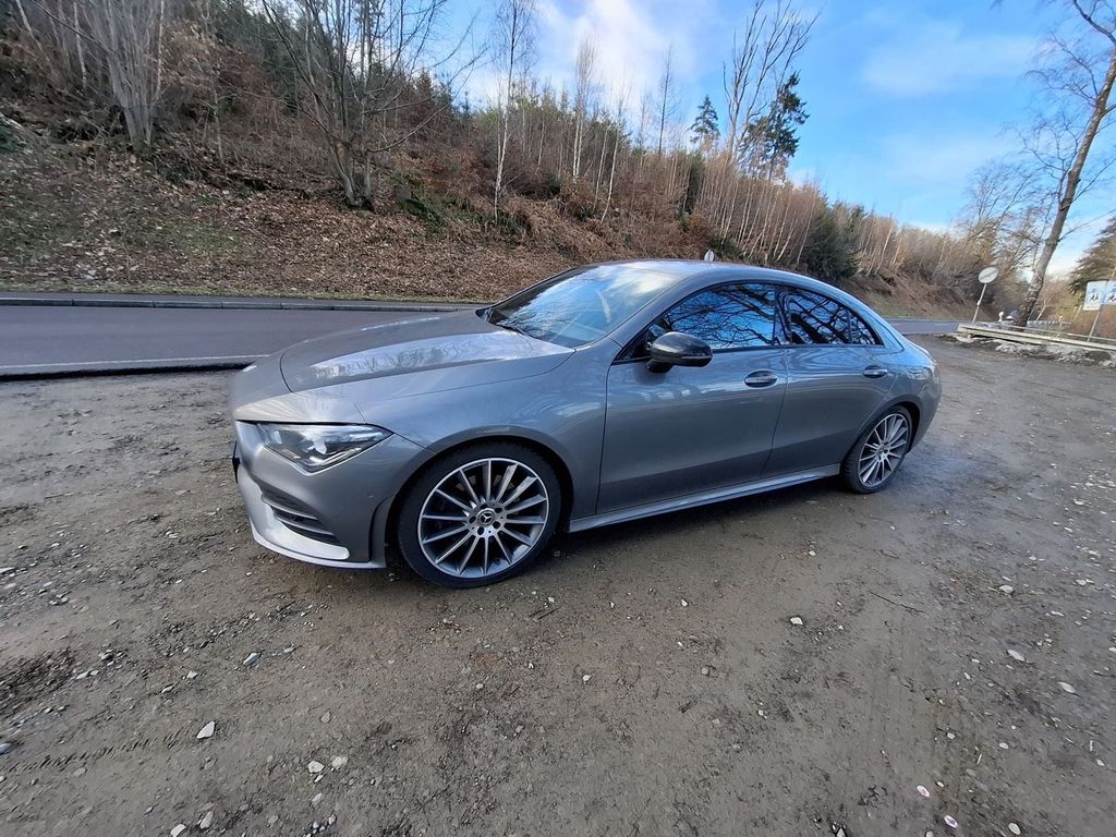 Image of Mercedes-Benz CLA 200