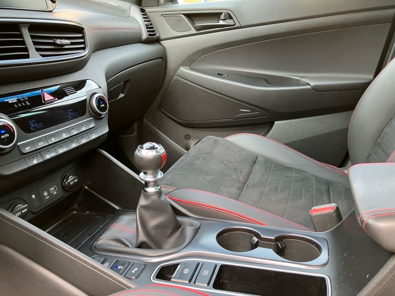 Fahrzeugabbildung Hyundai TUCSON N-LINE *BT*SHZ*USB*KLIMAA*NAVI*KRELL*