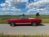 Ford Mustang Cabrio 1966 289CV sehr guter Zustand - Ford Mustang aus 1966: Cabrio