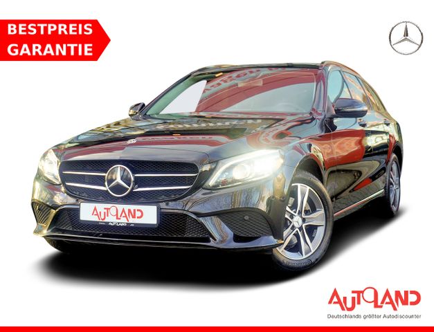 Mercedes-Benz C200 T 4Matic LED Panorama Navi Kamera AHK