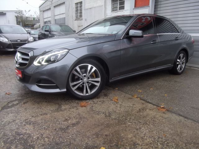 Mercedes-Benz E 200 BlueTec Autom, Navi, LED, Leder