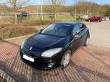 Renault Megane Grandtour TomTom Edition 1.6 16V 100 ... - Renault Megane aus 2012 mit Benzin-Antrieb: Kombi