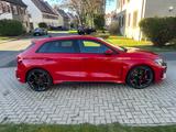 Audi RS3 Sportback | Werksgarantie |  360° | B&O - Audi RS3: Sportwagen