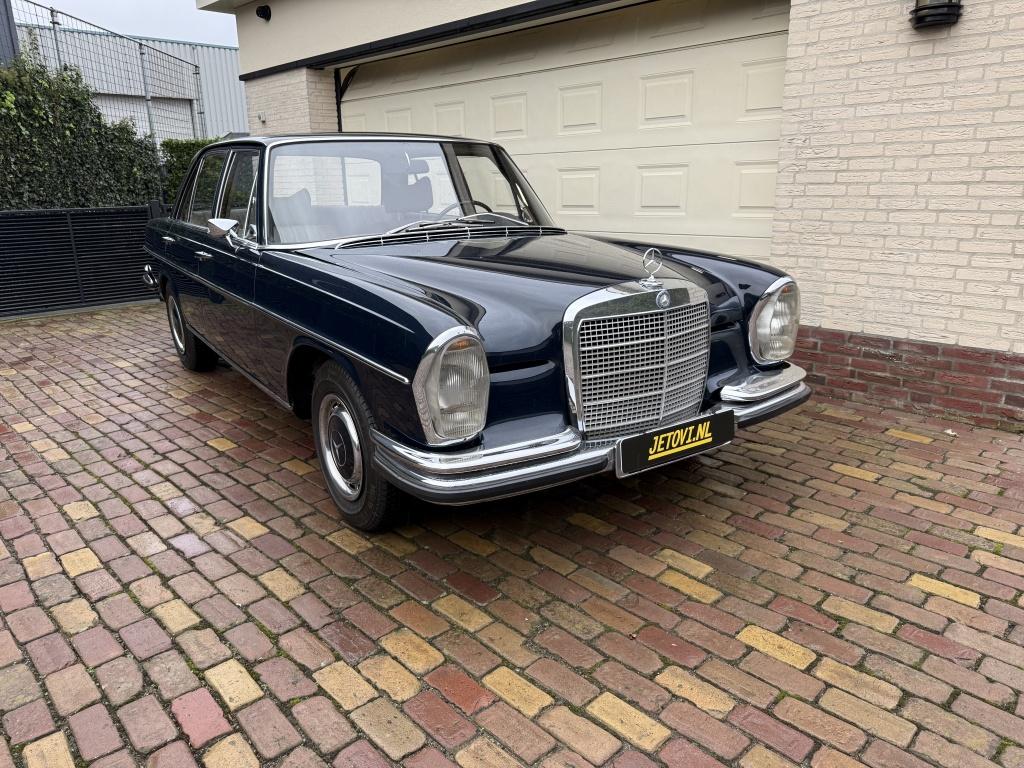 Mercedes-Benz 280 S
