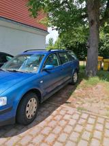 Volkswagen Passat Variant 1.6 Basis - Volkswagen Passat Variant aus 1999
