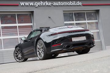 Porsche 992.2 4S*ACC,BOSE,Chrono,Sitzlüftung,14Wege,360°