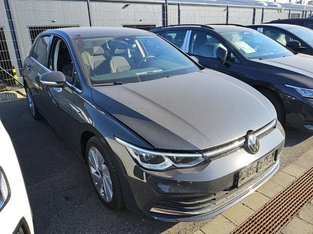 Volkswagen Golf VIII 1.5 eTSI Style+DSG+LED+RFK+PDC+SHZ+ACC imagem 3