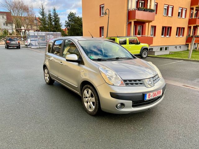 Nissan Note Tekna 1,6 Liter