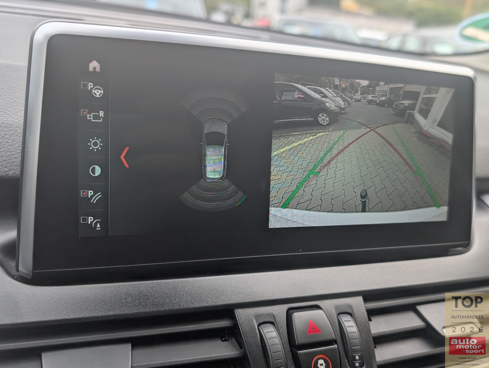 BMW 225xe Active Tourer Luxury-Line*ACC*AHK*PANO*HUD