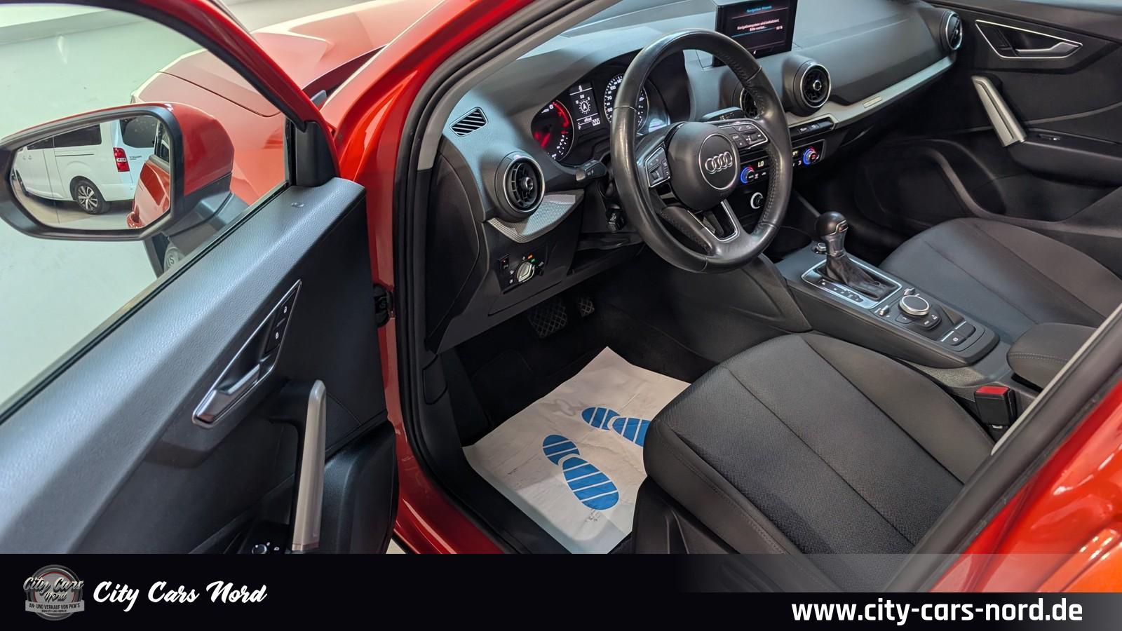 Audi Q2 basis 1.4 TFSI S-Tronic LED+MMI+TEMPOMAT+PDC