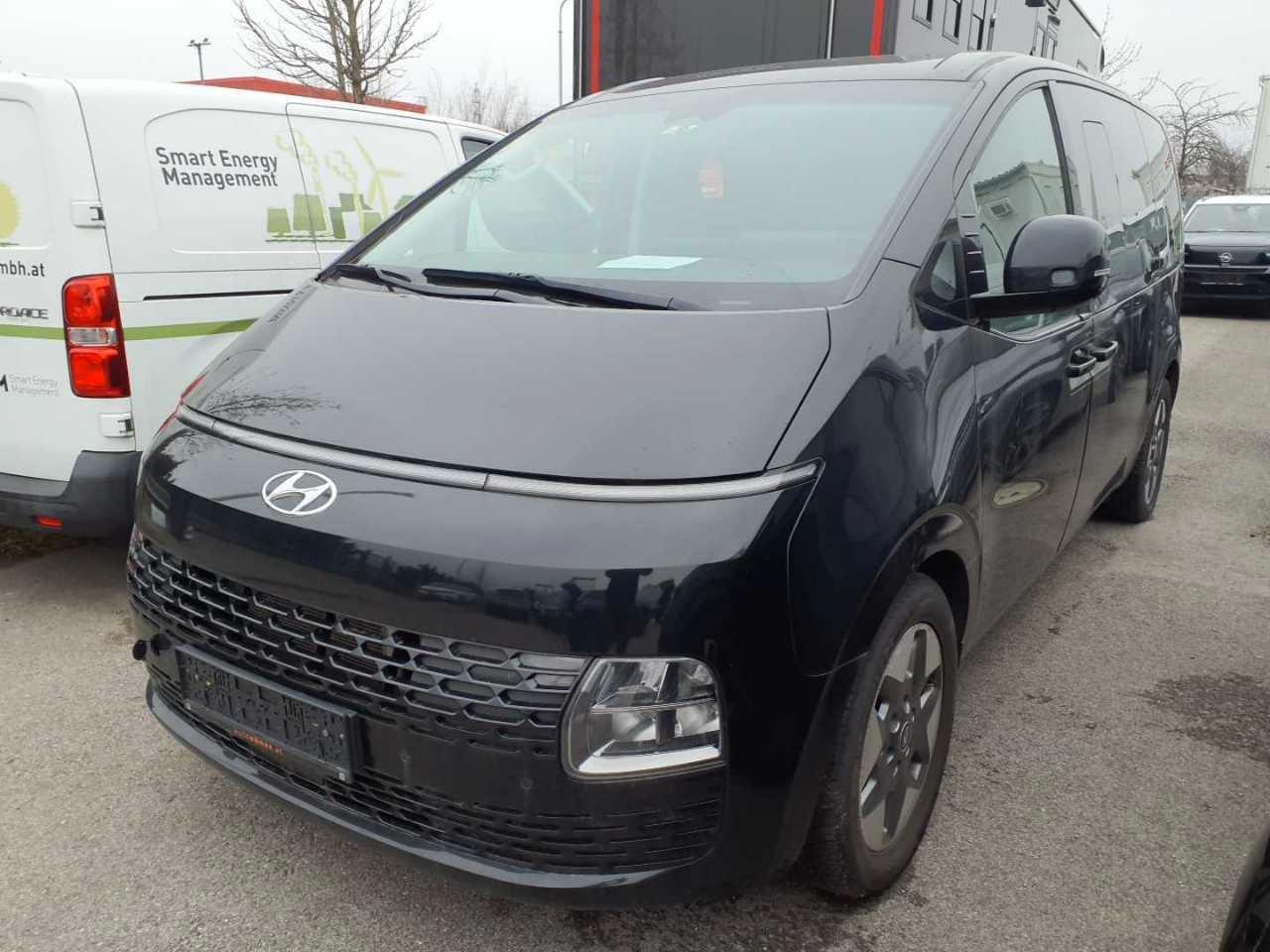 Hyundai Staria 2.2 CRDI Trend 4WD*Kamera*Navi*9-Sitzer