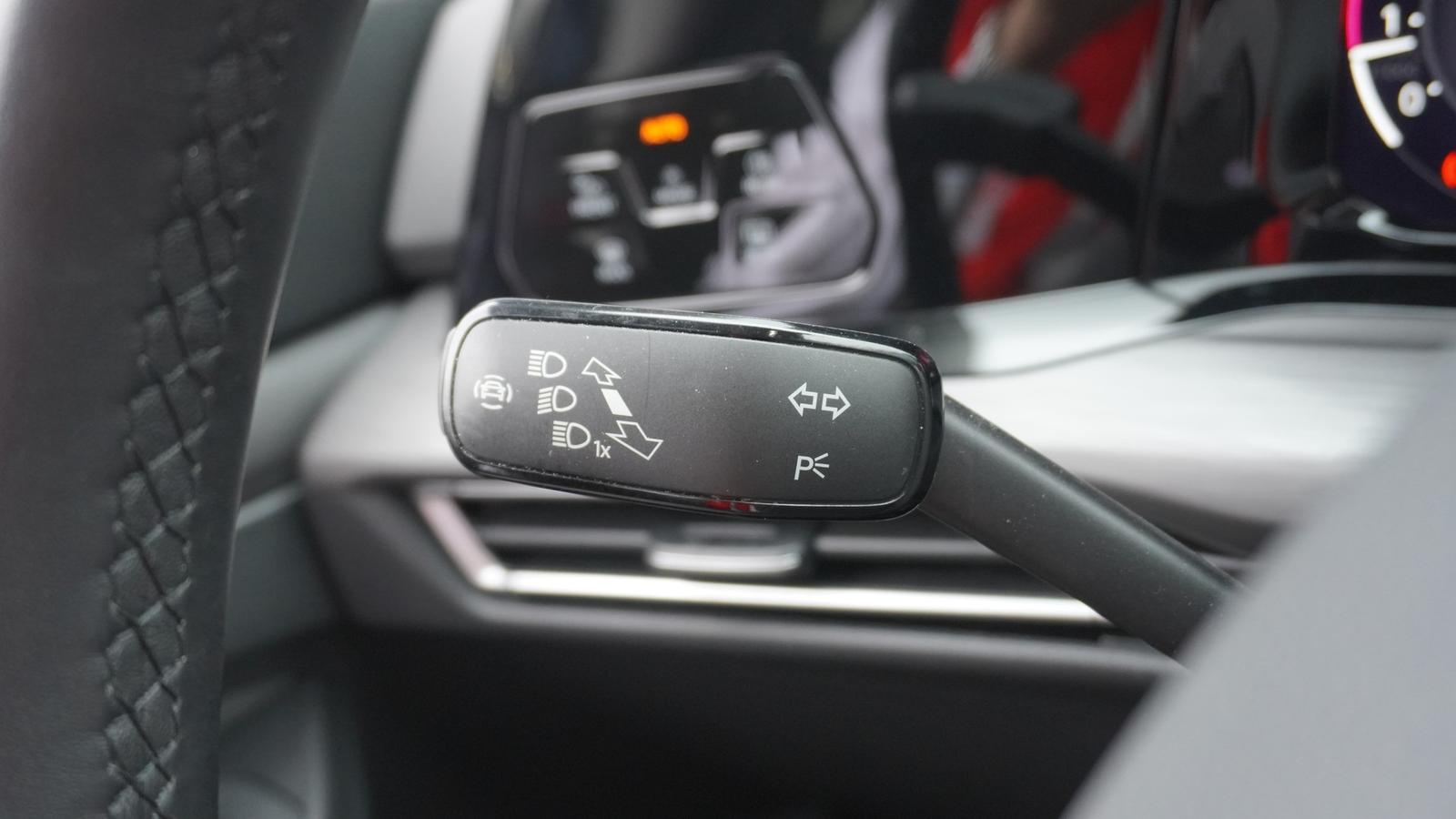 Volkswagen Golf VIII 1.5 TSI Style LED Head-Up ACC Navi AHK, миниатюра 18