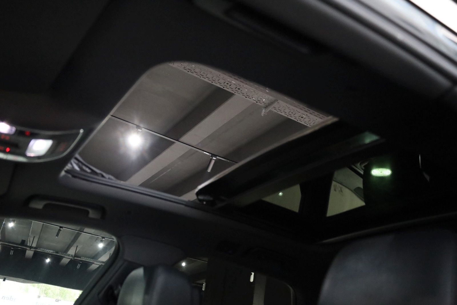 Fahrzeugabbildung Audi S6 Avant 4.0 TFSI *Panorama*Memory*K-Entry