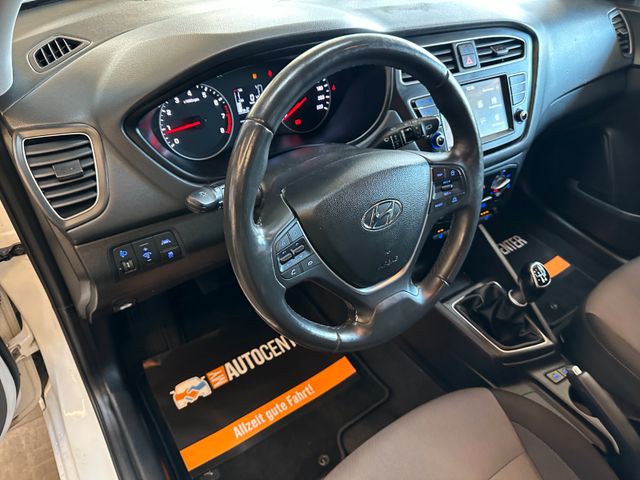 MYAUTOCENTER – Gebraucht- und Jahreswagen mit Werkstattservice in Pfaffenhofen Hyundai i20 *TÜV:828*KLIMA*TEMPO*CARPLAY*PDC*CAM*