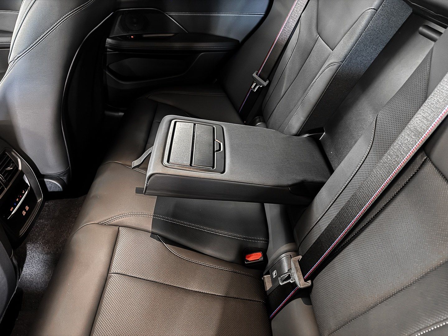 BMW i4 - Bild 17