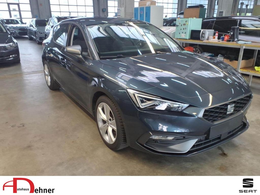 Seat Leon FR 2.0 TDI DSG GJR+KESSY+NAVI+CARPLAY+ACC