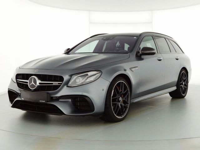 MERCEDES-BENZ E 63 AMG*S 4M*DriverP*PerformSitze*Pano*Keramik*