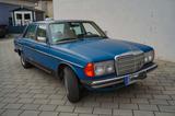 Mercedes-Benz E 230