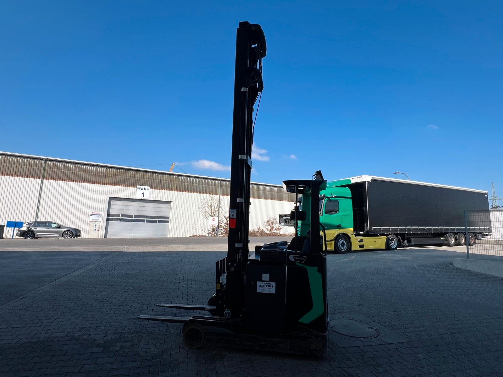 Fahrzeugabbildung Mitsubishi RB20N2H / Triplex: 11.500mm / 2.000kg / 2022