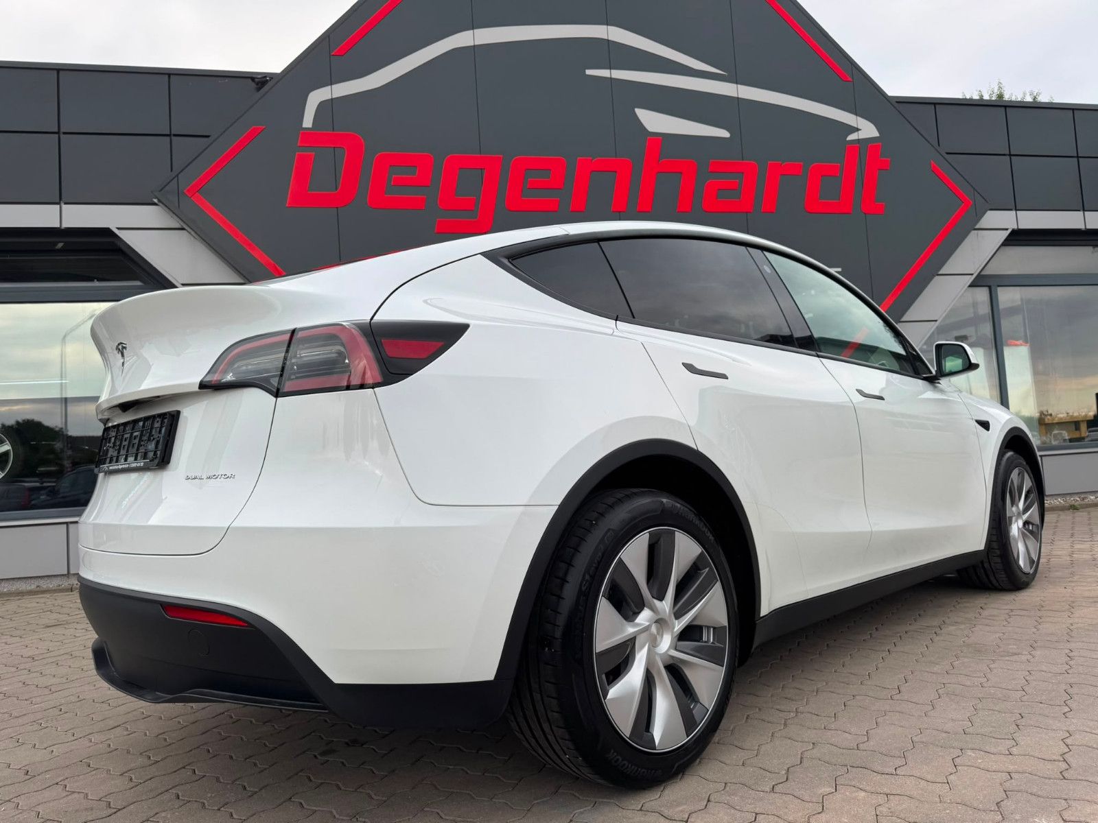 Tesla Model Y RWD Matrix LED Leder FSD SOH 95 foto 13