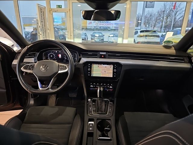 Fahrzeugabbildung Volkswagen Passat Variant 1.4 DSG Hybrid GTE UPE 62TEUR PAN
