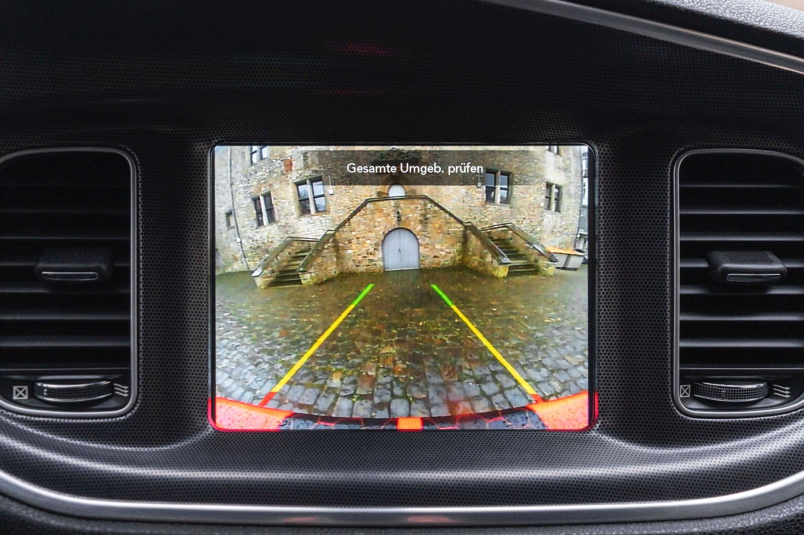 Fahrzeugabbildung Dodge Charger 5,7L R/T KAM NAV BLACKTOP CARPLAY ALPIN