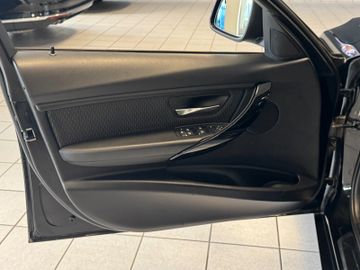BMW 320 - 11