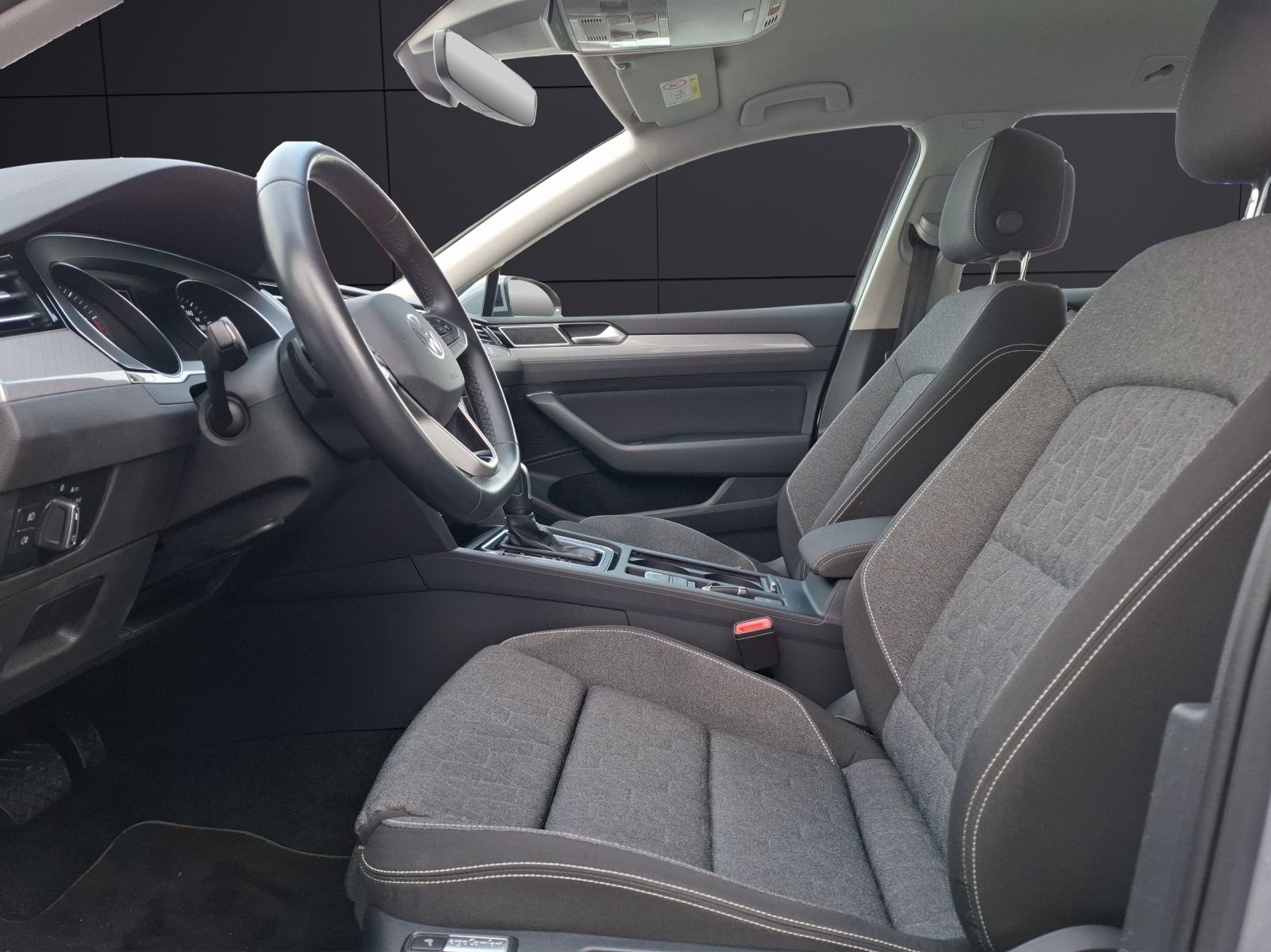 Fahrzeugabbildung Volkswagen Passat Variant TSI Business DSG Matrix Navi ACC