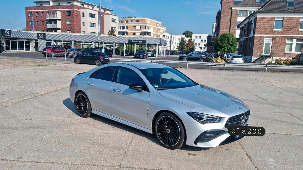 Mercedes-Benz CLA 200
