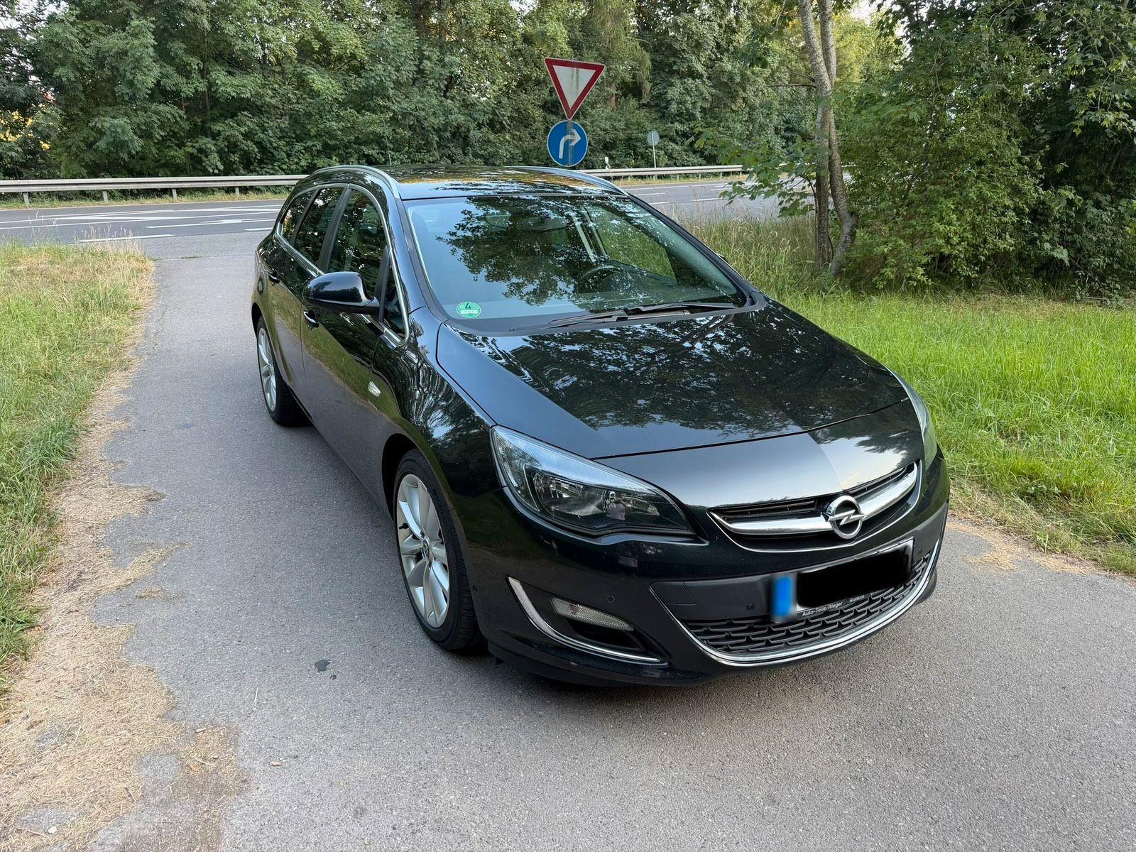 Opel Astra 2013 — engine 110 HP (81kW)