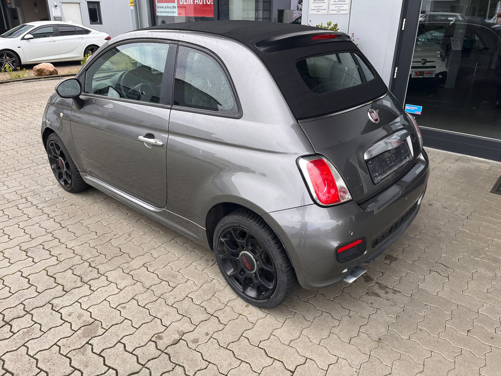 Fahrzeugabbildung Fiat 500 S Leichter Frontschaden