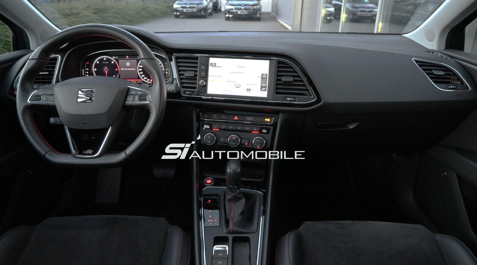 Fahrzeugabbildung SEAT Leon 2.0 TDI DSG FR °ACC°BEATS°DYNAMIC°KAM°PANO°