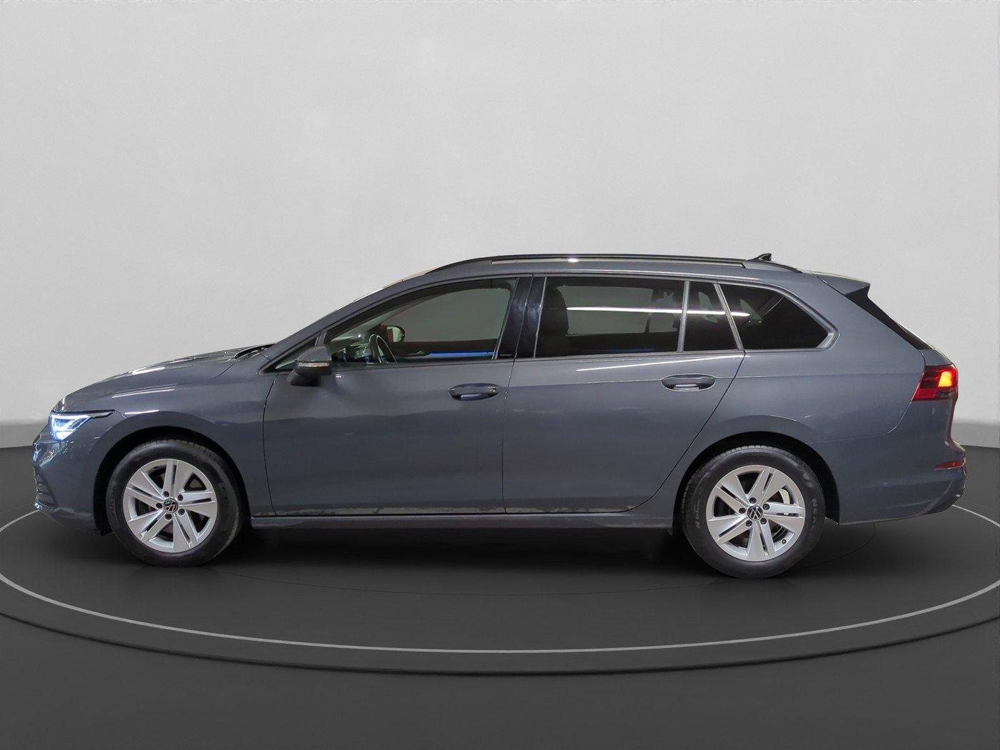Volkswagen Golf VIII Var. 2.0 TDI DSG AHK LED NAVI KLIMA