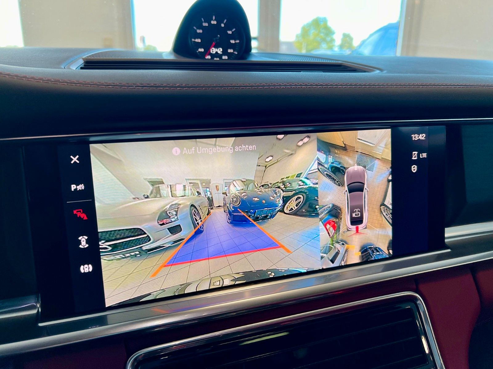 Fahrzeugabbildung Porsche Panamera GTS Panorama, ACC, Hinterachslenkung