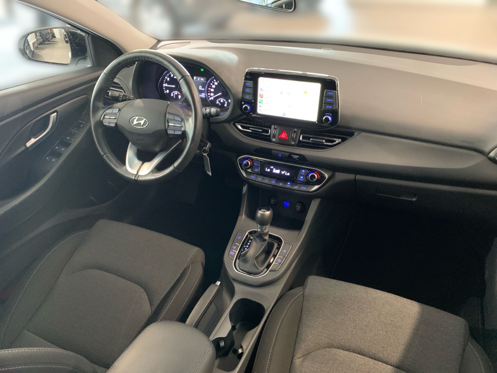 Fahrzeugabbildung Hyundai i30 Kombi 1.0 T-GDI 7-DCT Edition 30