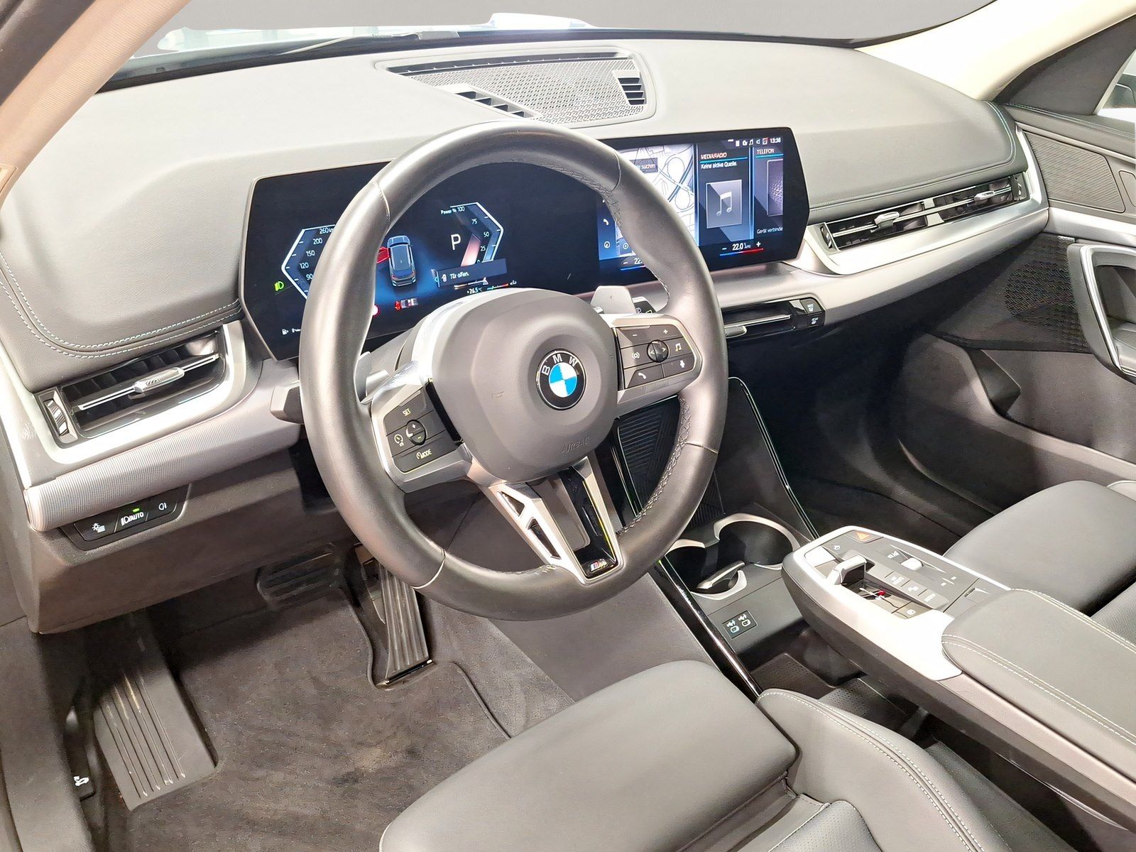 BMW X1 sDrive18i AHK Driv.Assist Kamera Sportsitze foto 4