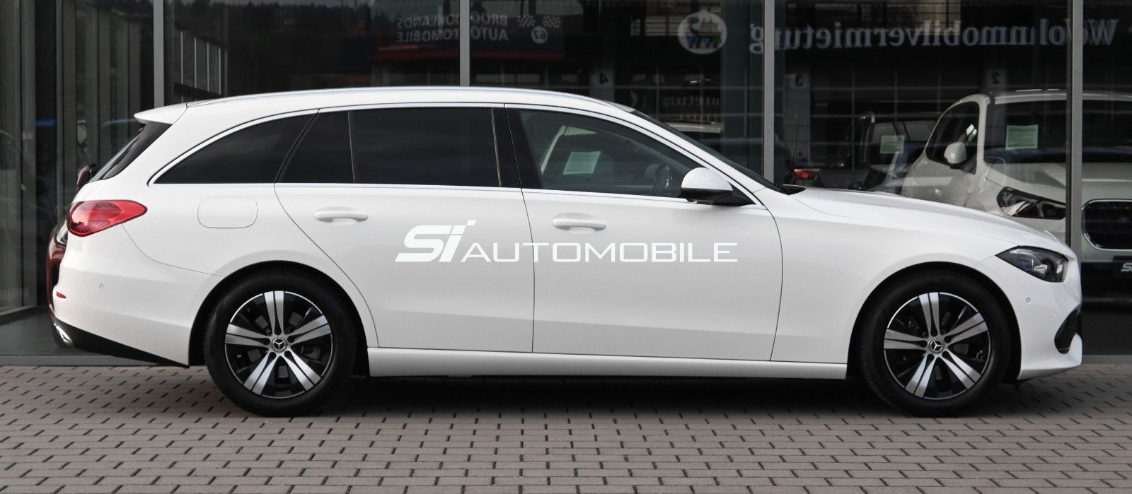 Fahrzeugabbildung Mercedes-Benz C 200 T Aut. Avantgarde °ACC°DIGITAL LIGHT°MEMO°